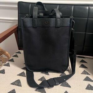 Black Lululemon Crossbody Bag